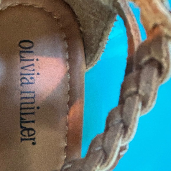 Sandals - Picture 6 of 6